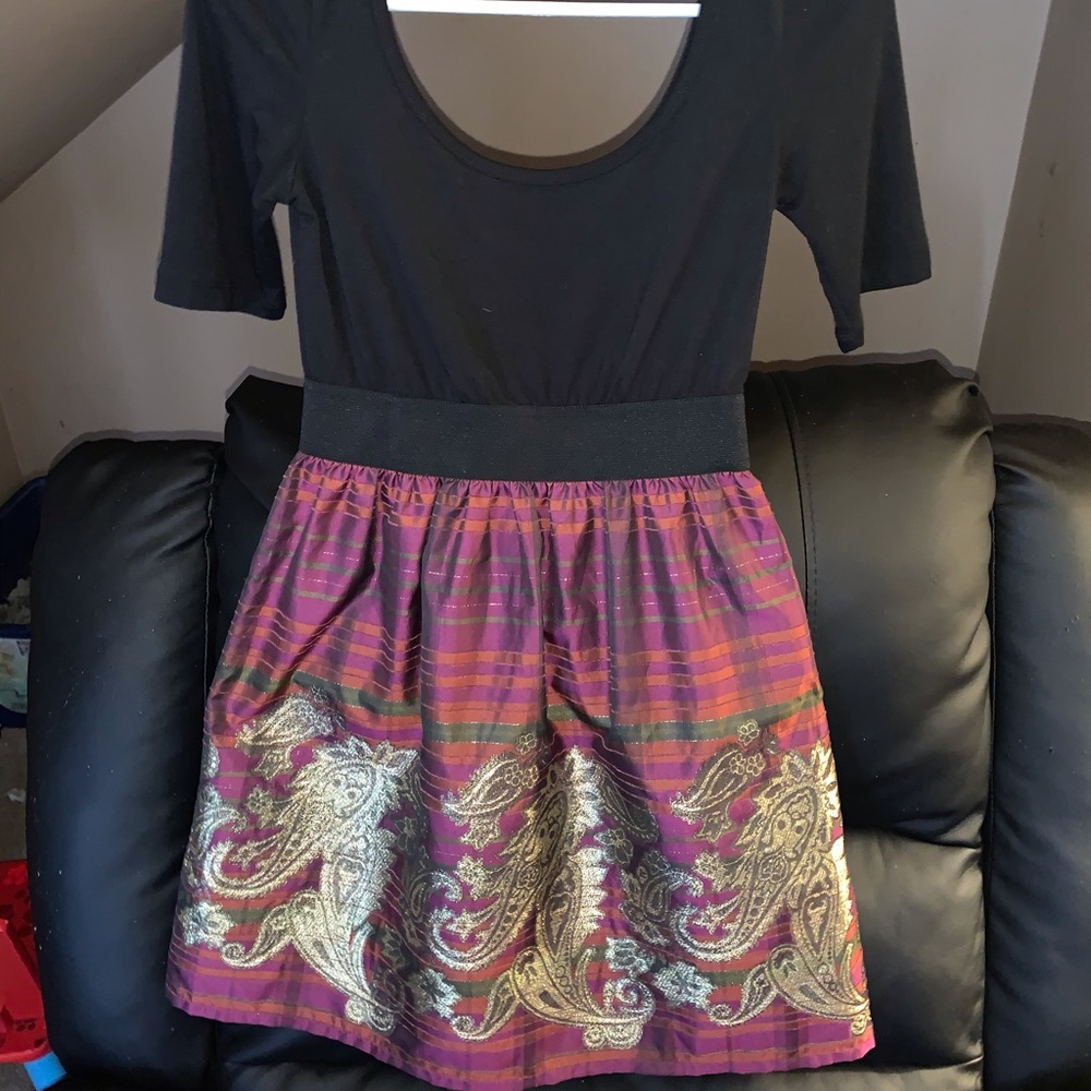 Girl’s dress